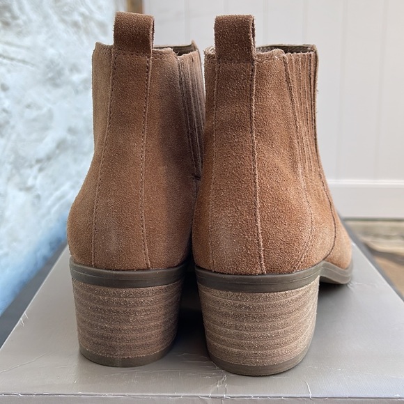 Franco Fortini - Darcie Cognac Suede Ankle Booties - Size 8 - Picture 8 of 13